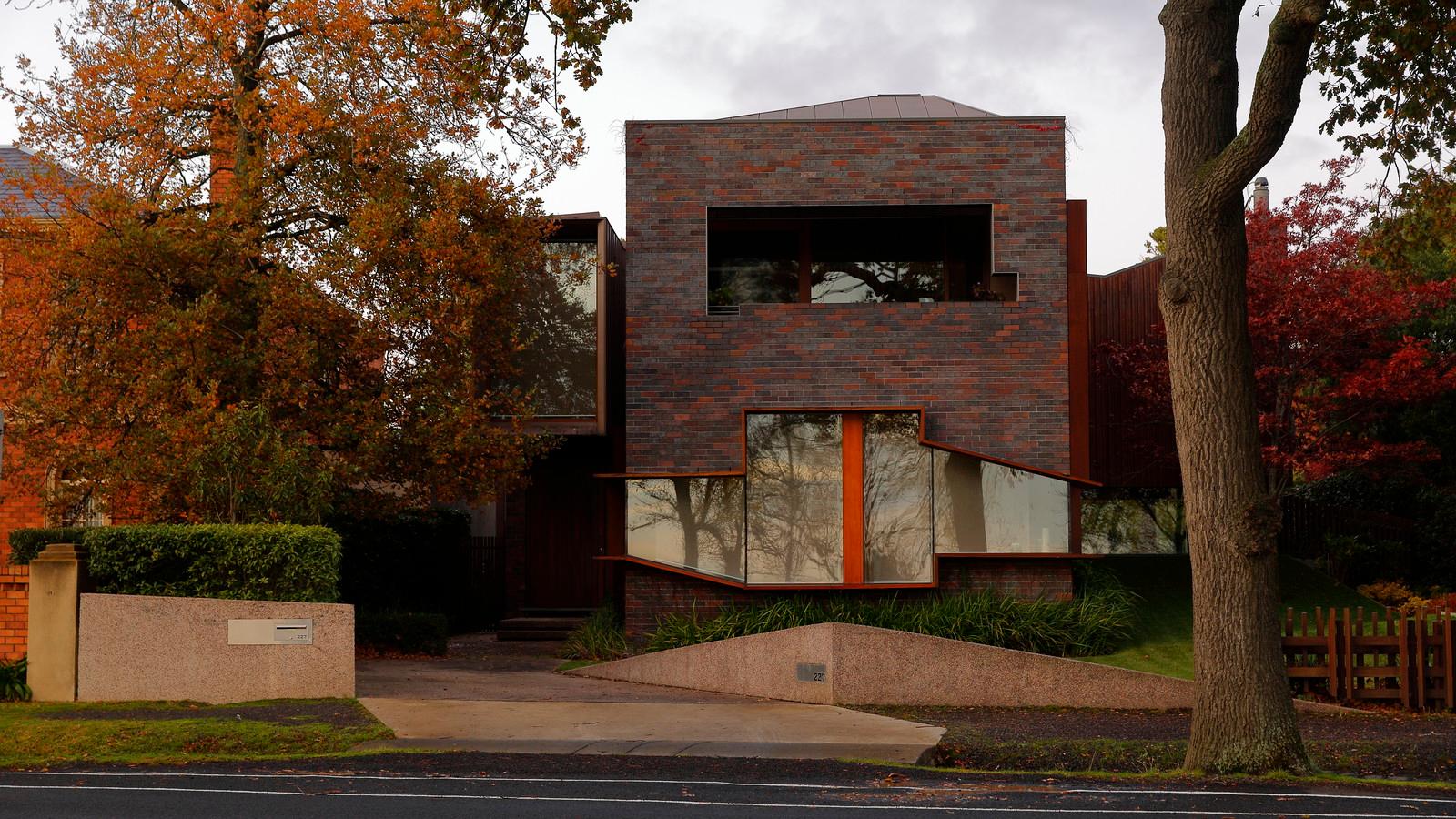 Ballarat Buyers Need Smart Strategy to Win $510,000 Median Homes