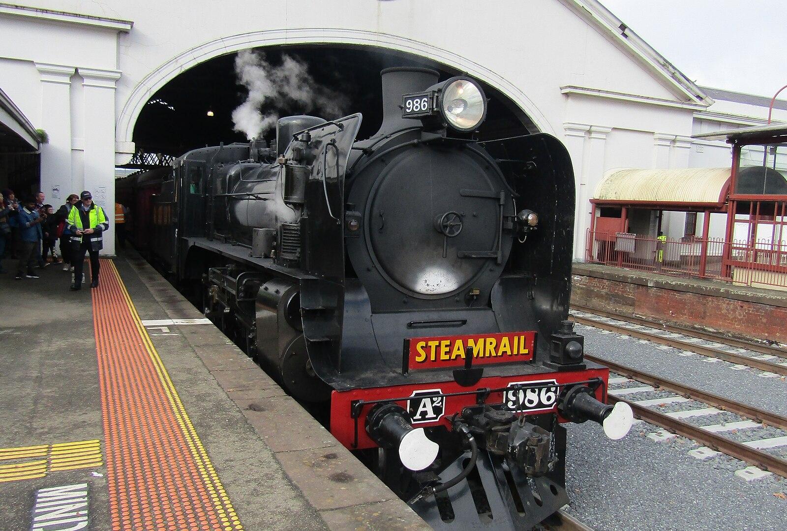 A2 986 at Ballarat Station 10 06 23